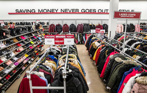 벌링턴 스토어 상품 진열대